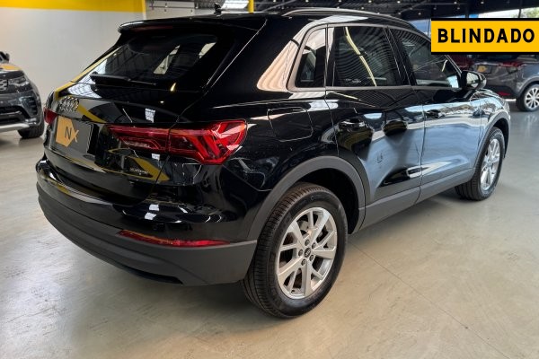 AUDI Q3 2.0 40 TFSI GASOLINA PRESTIGE QUATTRO TIPTRONIC 2022/2023